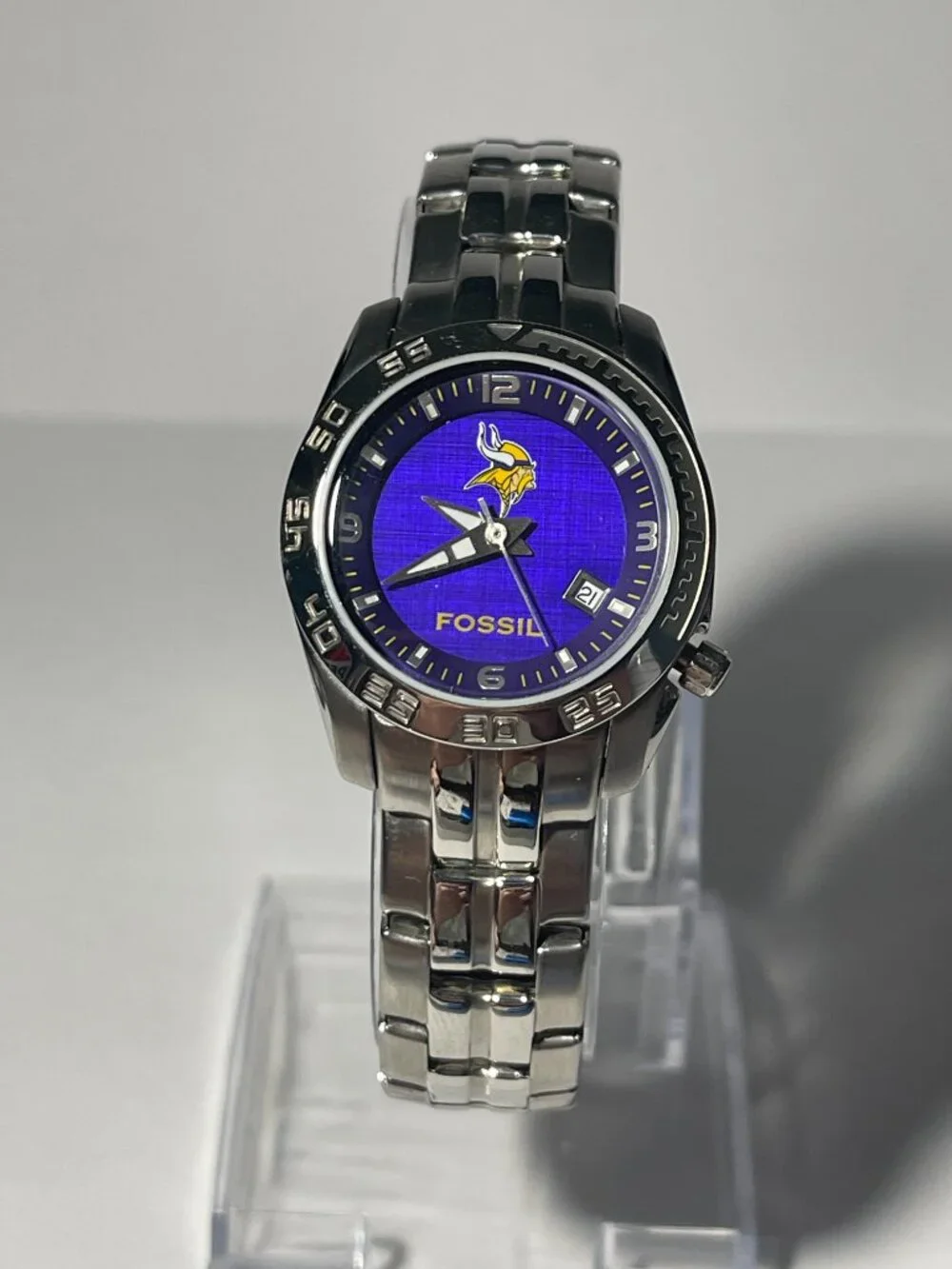 Minnesota Vikings NFL Stainless-Steel Women's Watch by Fossil NEW